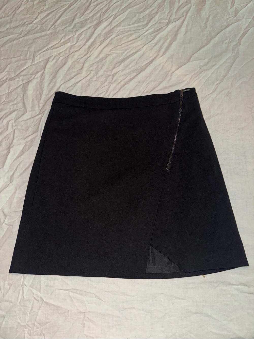 Mercer & Madison Black Envelope Wrap Mini Skirt - Size 6